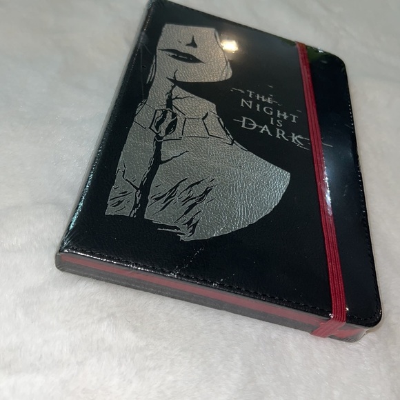 Loot Crate Exclusive Game of Thrones Notebook - Picture 3 of 4